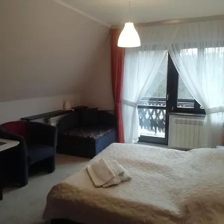 ベッド・アンド・ブレックファスト Hamernik 3*